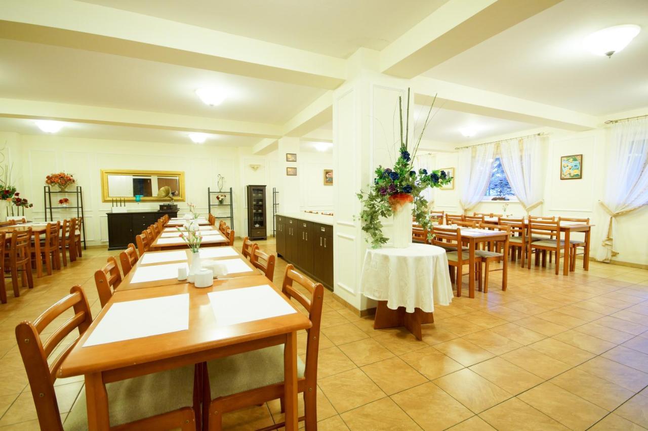 Koral Hotel Chłapowo Kültér fotó