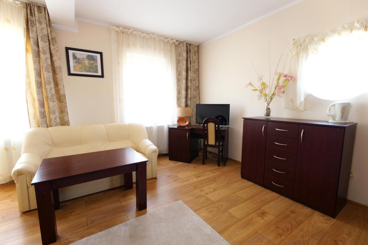 Koral Hotel Chłapowo Kültér fotó